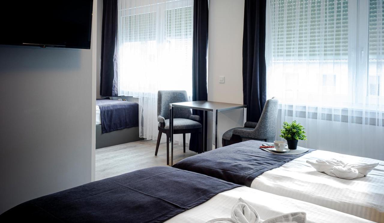 Löwen Hotel Radevormwald Exteriör bild